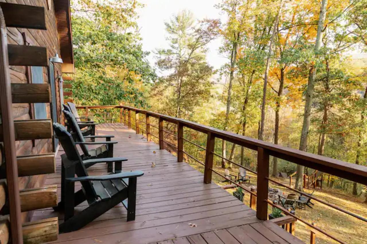 バークレー・スプリングス Hot Tub Charming & Chic Mountain Gem On Sleepy Creekヴィラ エクステリア 写真